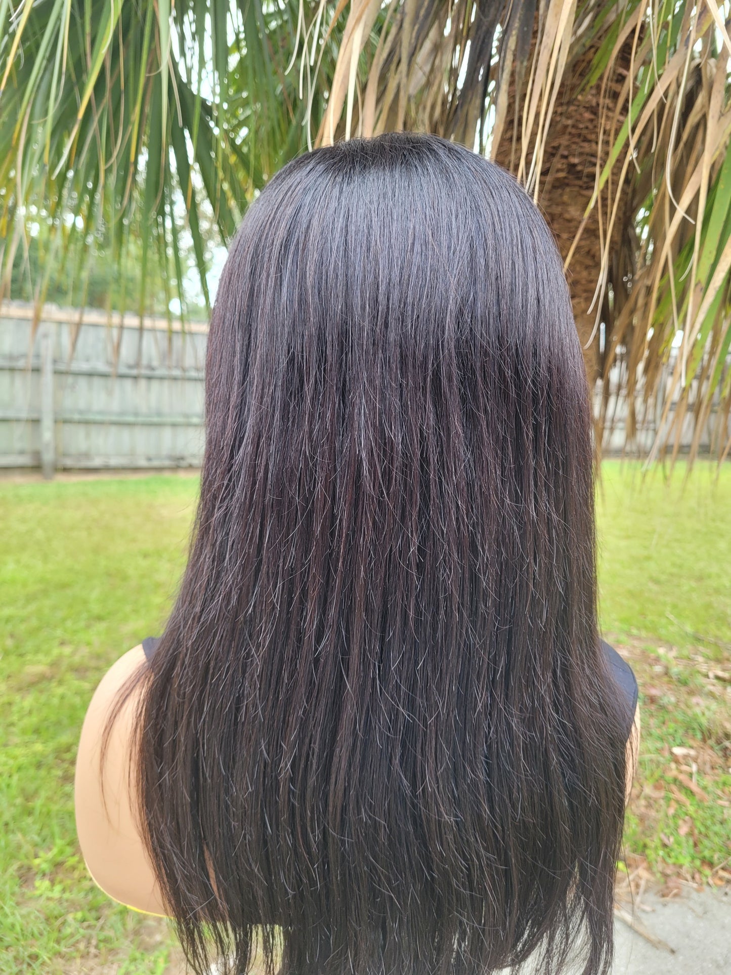 Jasmine 18' Straight Bob